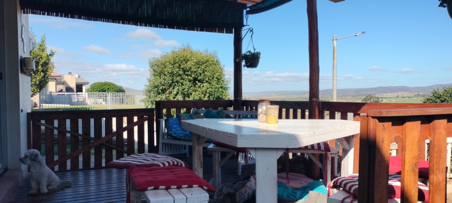 3 Bedroom Property for Sale in Fraaiuitsig Western Cape